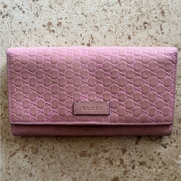 COPY - Gucci Pink Wallet - Picture 1 of 11